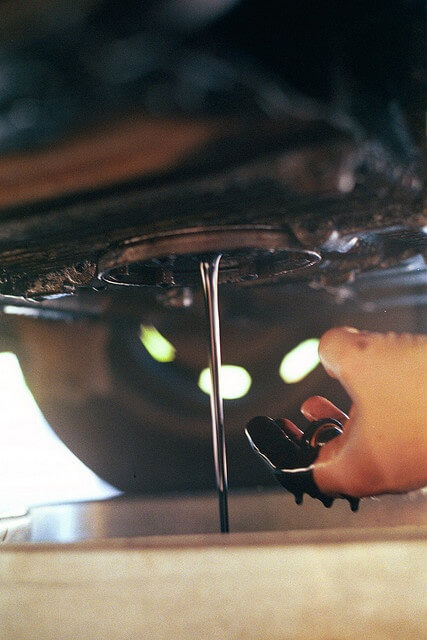 شستشوی گیربکس با دستگاه در اتوسرویس زاگرس 2 فولادشهر